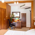Hotel David Boutique 3*